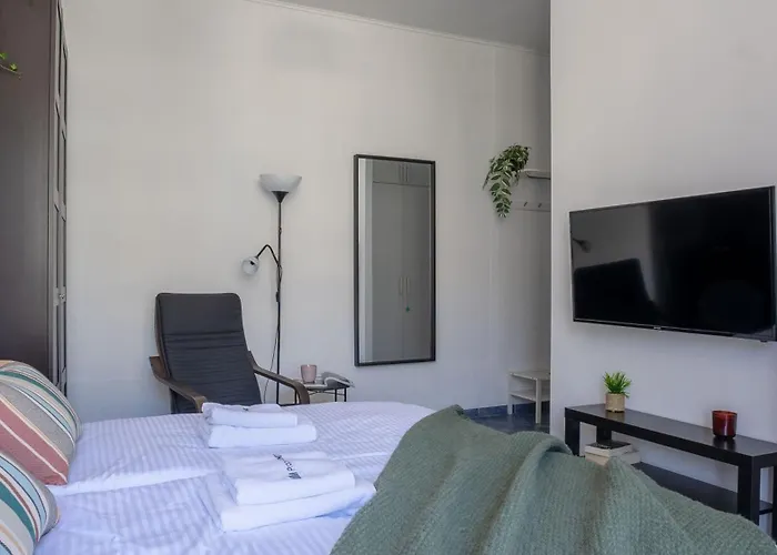 Apartment Swidnicka 8b Market View Balcony - Properunit